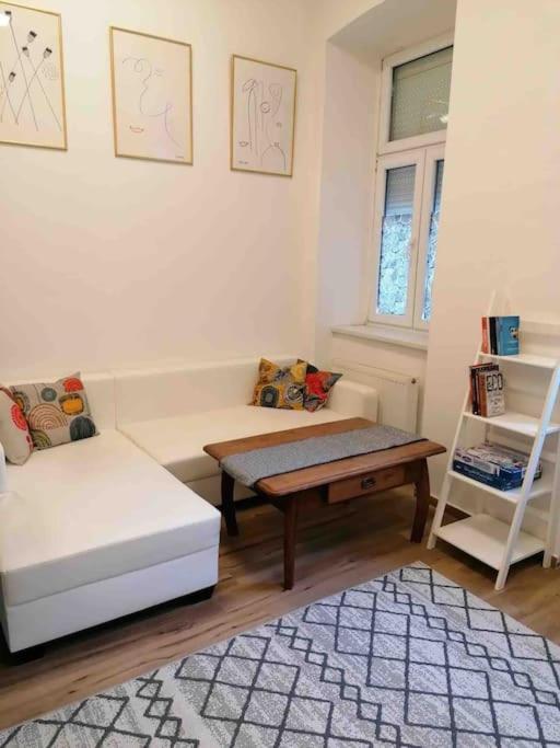 Feine Wohnung Direkt Am Yppen- Und Brunnenmarkt Vienne Extérieur photo